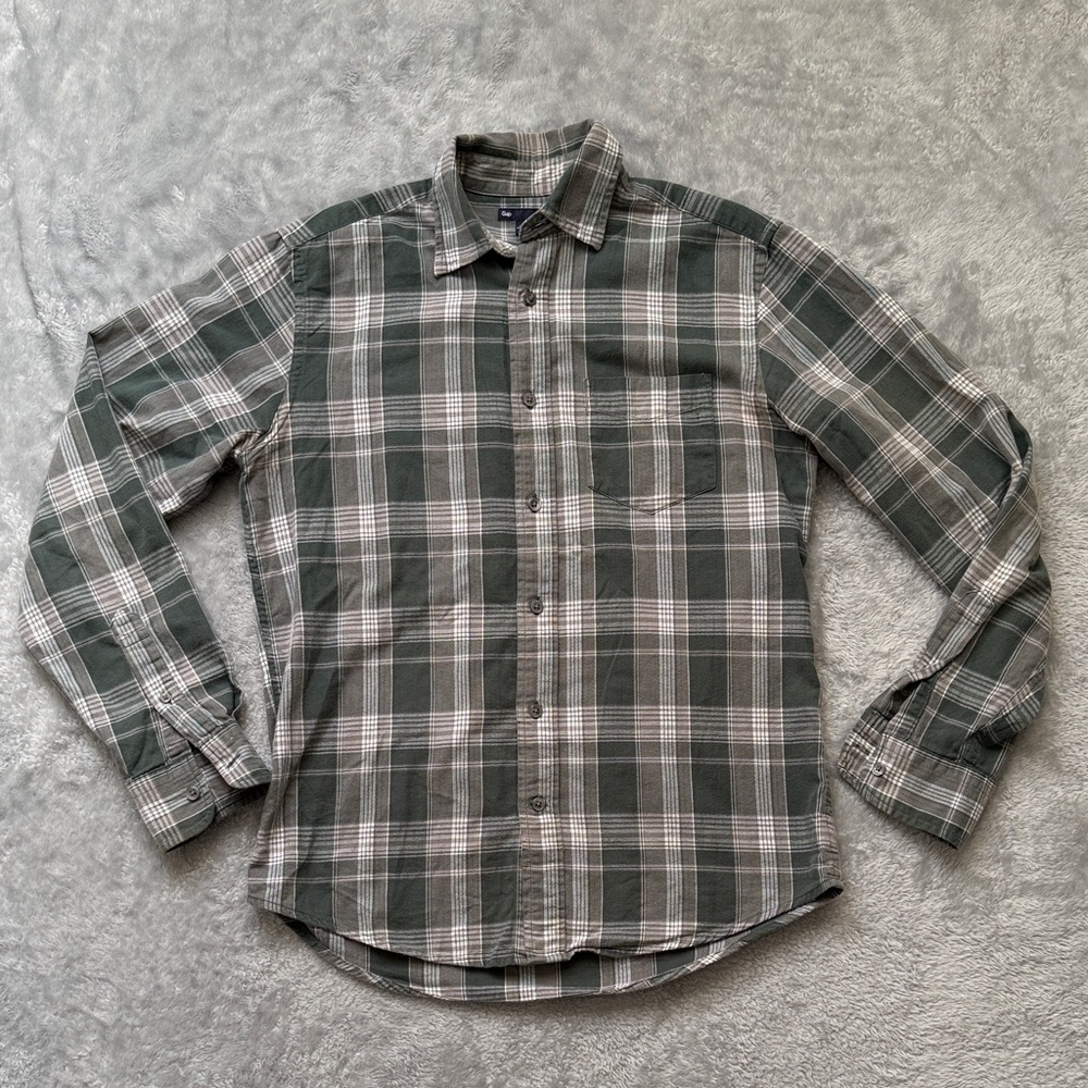 Gap Green and Gray Plaid Button Down Shirt